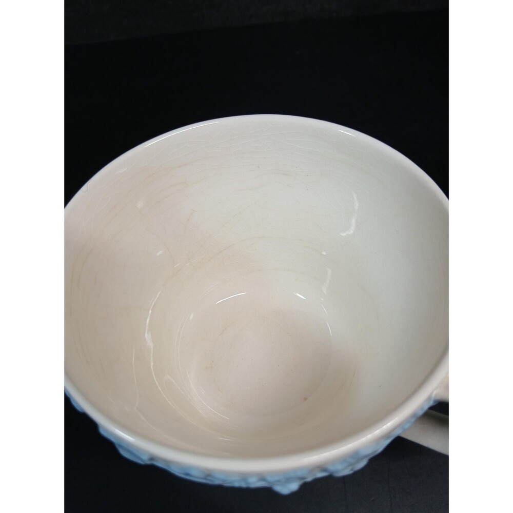Wedgwood Queen’s Ware Blue on White Embossed Coffee Cups Pair Mixed Condition - Picture 16 of 16